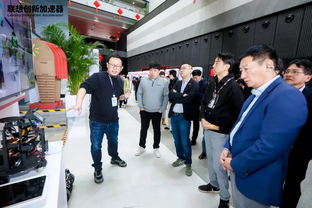 JS Game亮相聯想創新加速器開放日，以消費級物理AI大腦平臺助推家用機器人產業生態化 